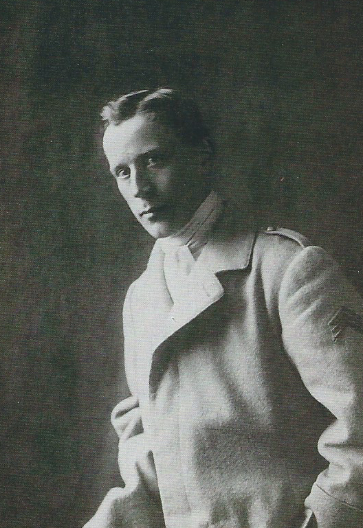 Raymond Duchamp-Villon en tenue militaire, vers 1914 - Bibliothèque Kandinsky, centre de documentation et de recherche du MNAM/Cci, Centre Georges Pompidou, Paris